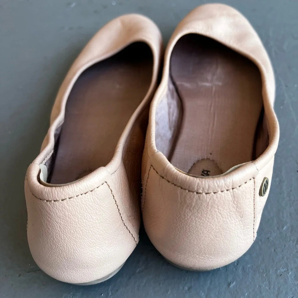 Minnetonka Beige Neutral Leather Ballet Flats - Size 9.5 - Picture 6 of 9
